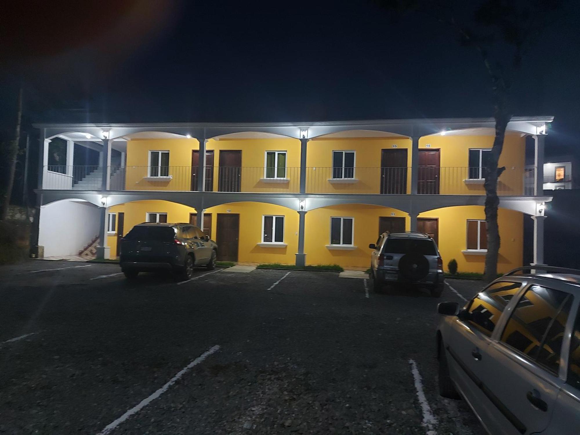 Hotel Los Reyes Cobán Eksteriør bilde